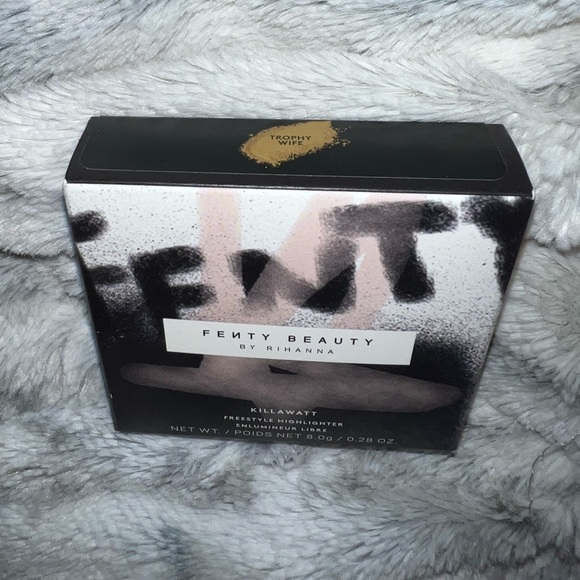 FENTY BEAUTY KILLAWATT - Trophy Wife - Picture 2 of 3